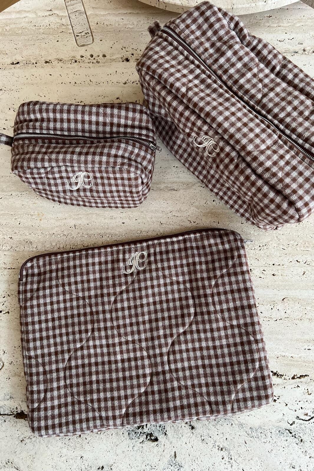 BYIC - Emilieic Computer Sleeve A2362 - Browns - Brown Checks