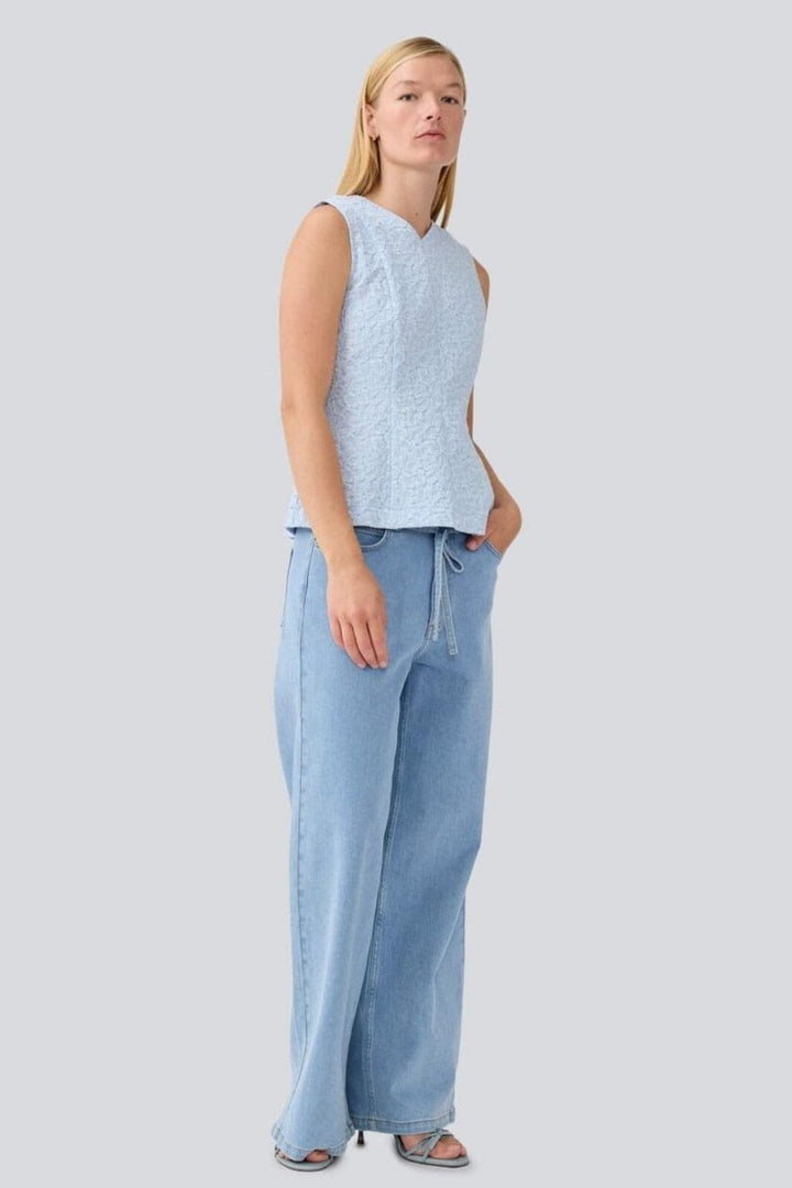 Forudbestilling - Modström - Isoldemd Solid Pants 57969 - 10709 - Light Blue Wash