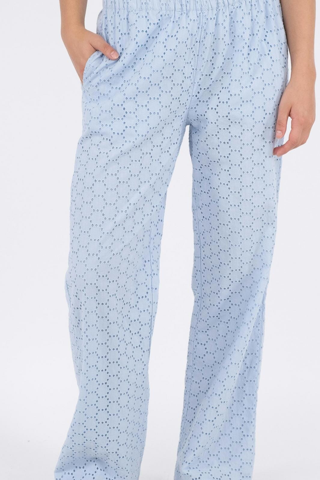 Neo Noir - Claira Broiderie Pants - Light Blue