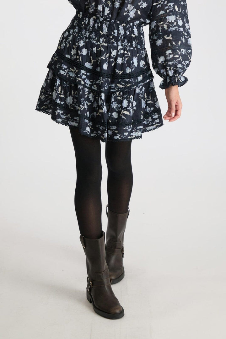 Forudbestilling - Neo Noir - Kenia Night Flower Skirt - Navy Nederdele 