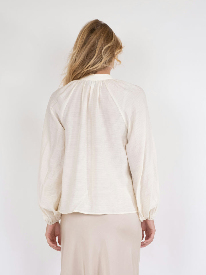 Neo Noir - Camille Solid Blouse - Off White