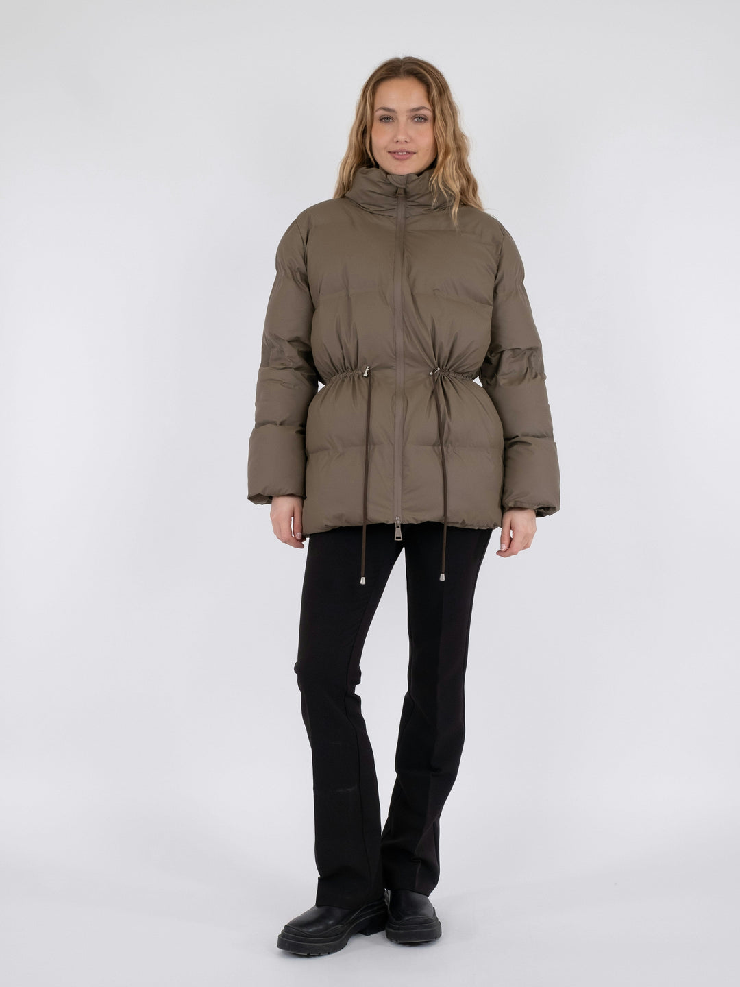 Neo Noir - Mayra C Puffer Jacket - Dark Taupe