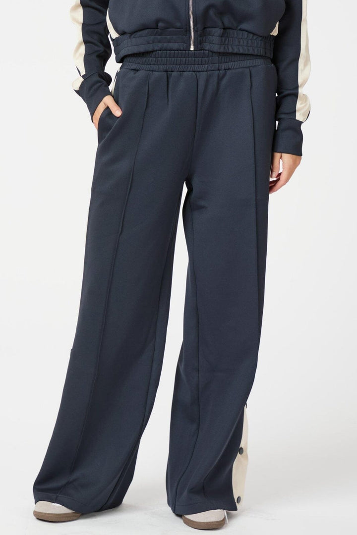 Neo Noir - Puggy Track Suit Pants 164249 - 141 - Navy