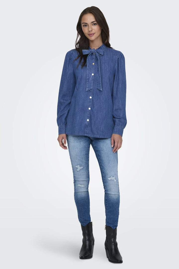 Only - Onlakira Ls Bow Shirt Qyt - 4658421 Medium Blue Denim Skjorter 