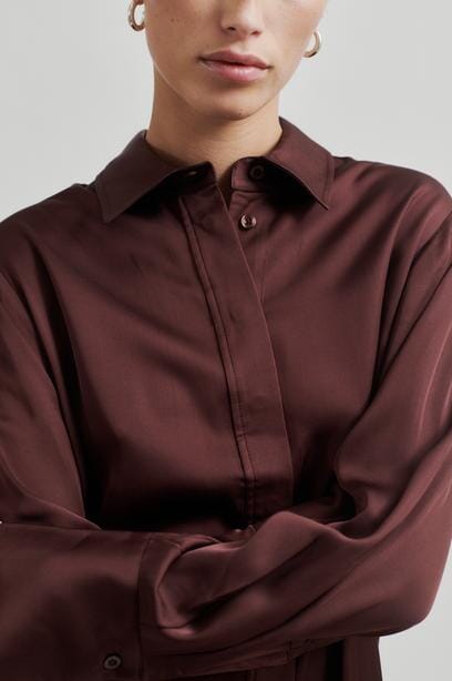 Second Female - Livo Classic Shirt 59091 - Bitter Chocolate Skjorter 