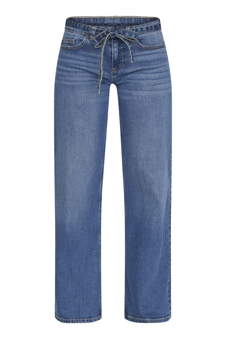 Sisters Point - Onea-Belt.Je - 921 Mid Blue Wash Jeans 