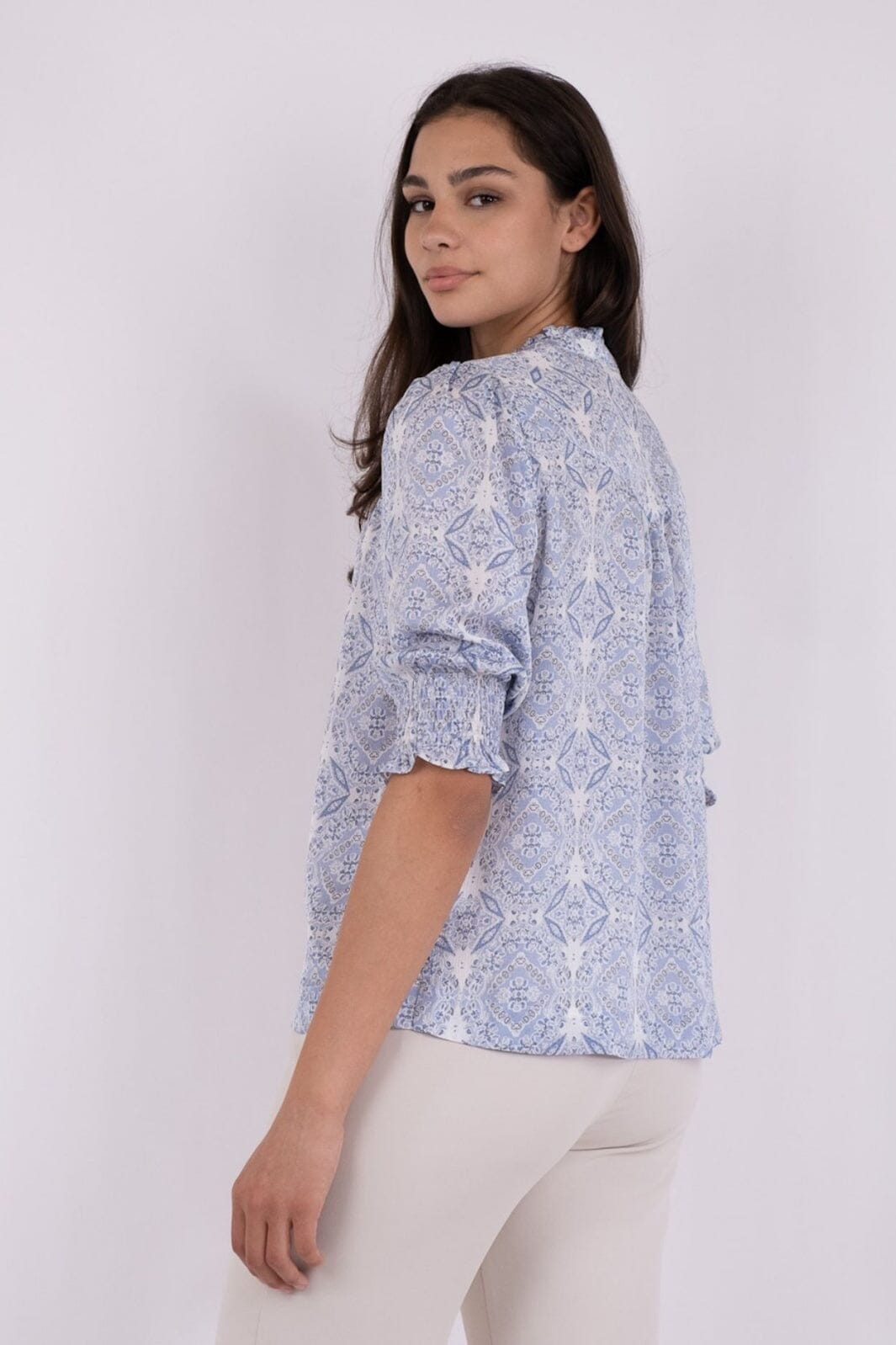 Forudbestilling - Neo Noir - Diana Soft Paisley Blouse - Light Blue Bluser 