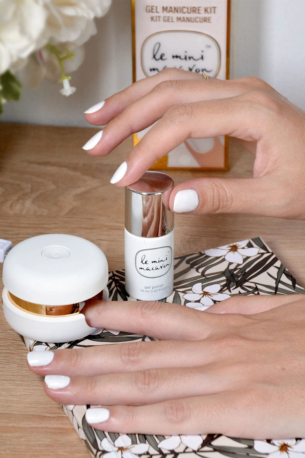 Le Mini Macaron Gel Manicure Kit fashion - Milkshake