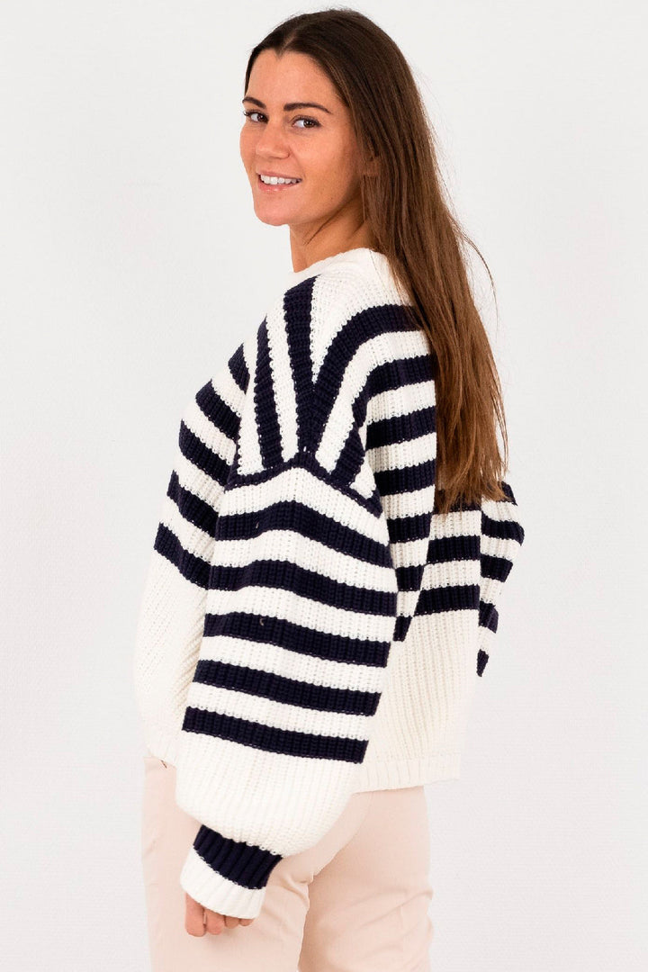 Neo Noir - Dakota Stripe Knit Blouse - Navy Strikbluser 